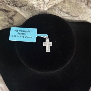 925 Sterling Silver Cross Moissanite Pendant - Passes Diamond Tester